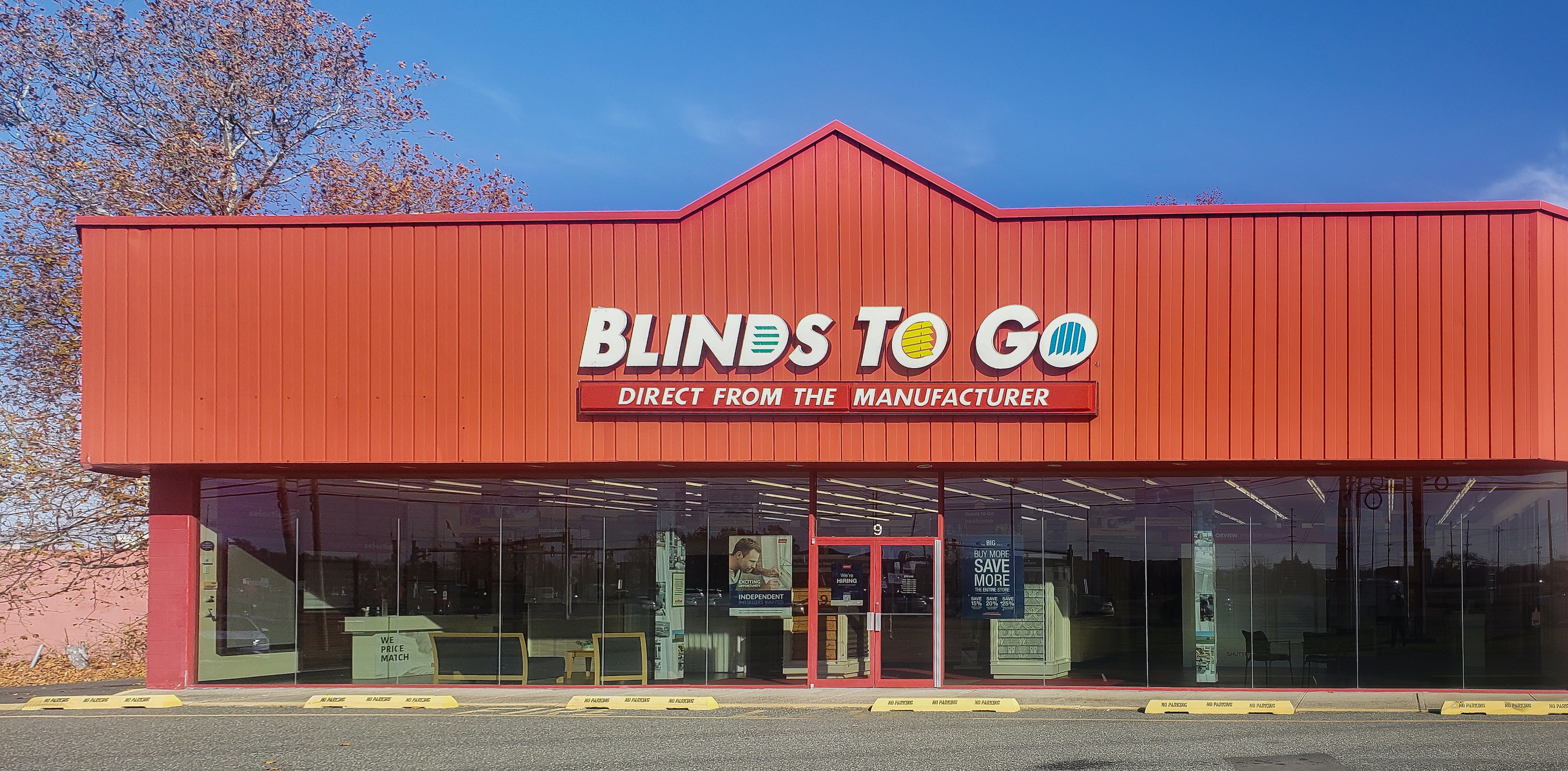 Une salle du montre Blinds To Go au service de Eatontown, Long Branch, et Monmouth Beach.